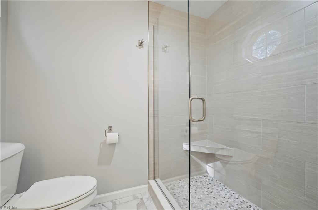 602 Lake Dale Way Yorktown VA 23693