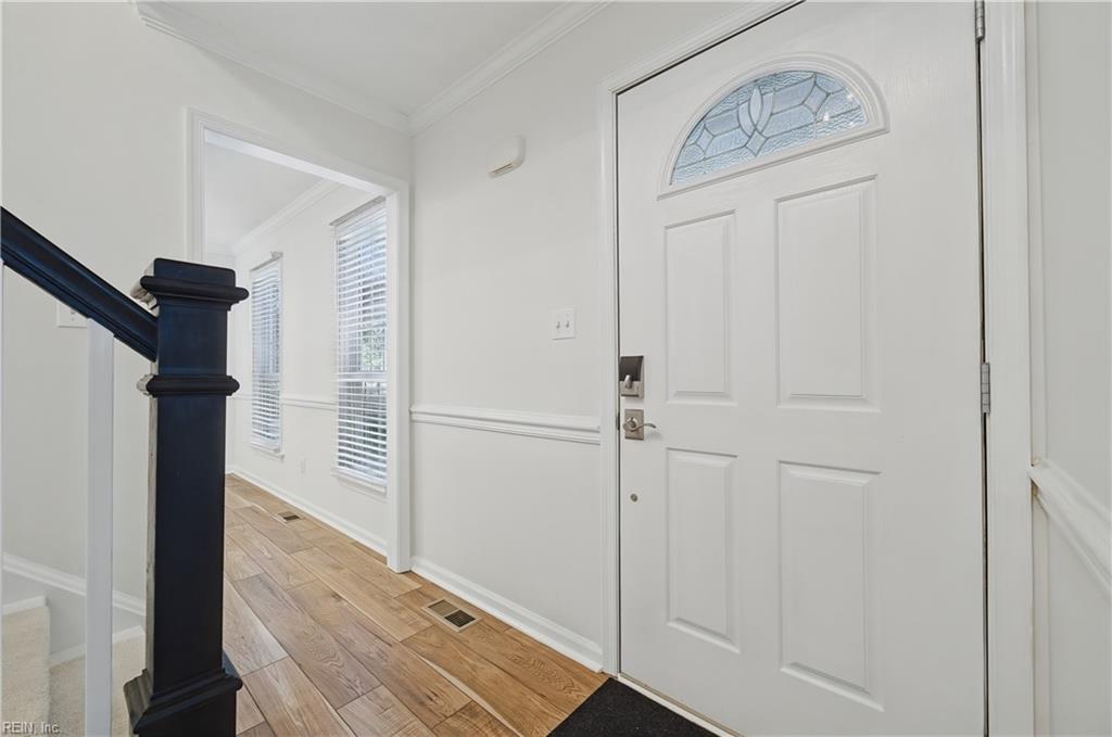 602 Lake Dale Way Yorktown VA 23693
