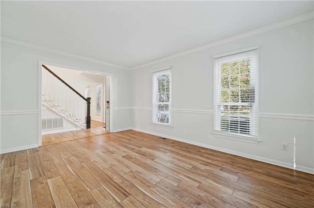 602 Lake Dale Way Yorktown VA 23693