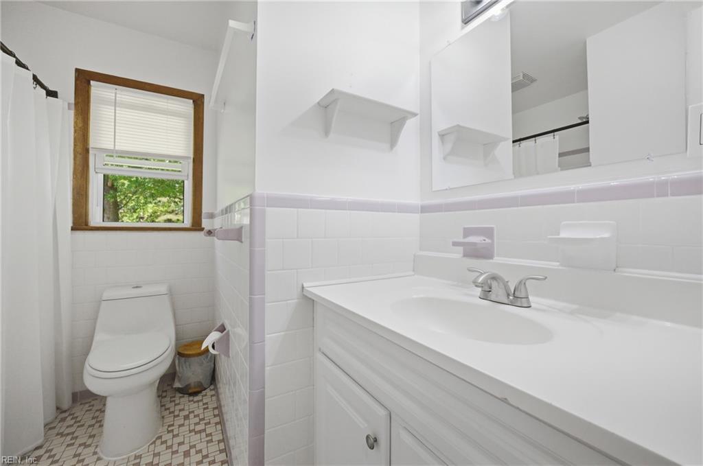 13 Richland Drive Newport News VA 23608