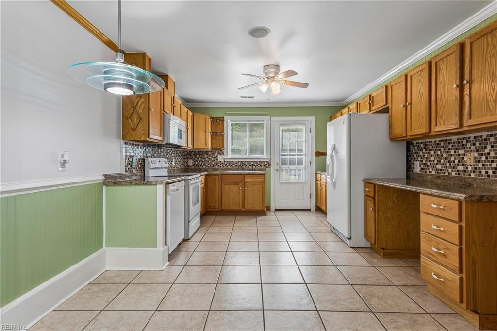 12375 Dogwood Trail Gloucester VA 23061