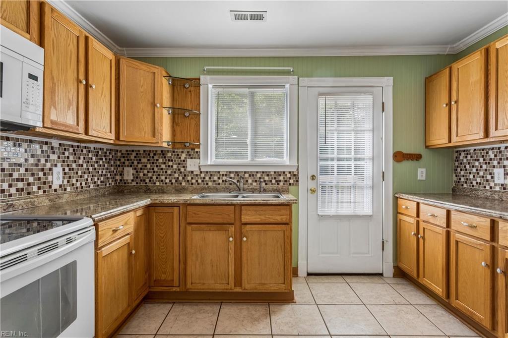 12375 Dogwood Trail Gloucester VA 23061