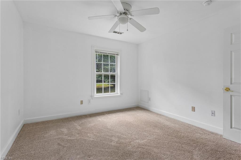 12375 Dogwood Trail Gloucester VA 23061