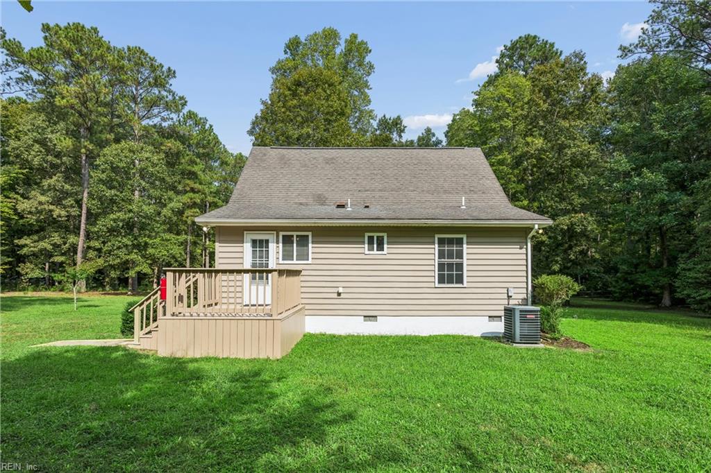 12375 Dogwood Trail Gloucester VA 23061