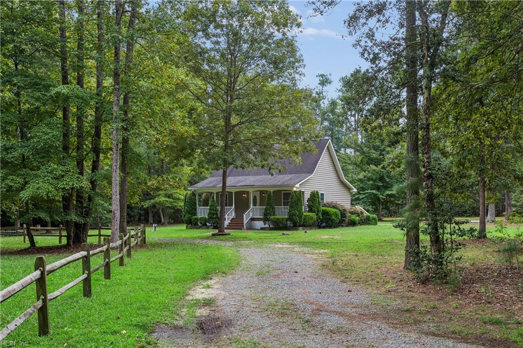 12375 Dogwood Trail Gloucester VA 23061