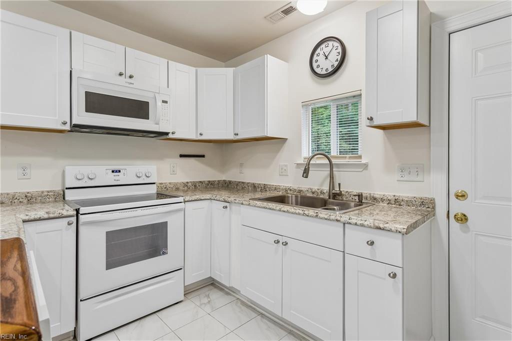 12375 Dogwood Trail Gloucester VA 23061