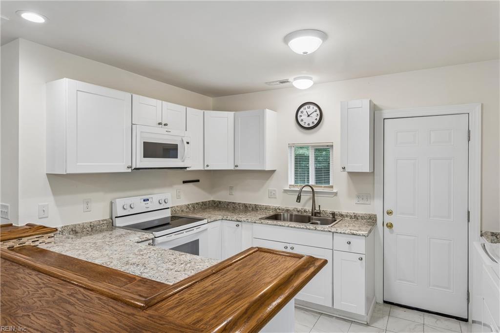 12375 Dogwood Trail Gloucester VA 23061