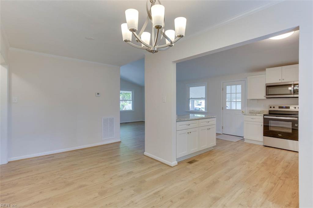 1014 E Russell Court Newport News VA 23605