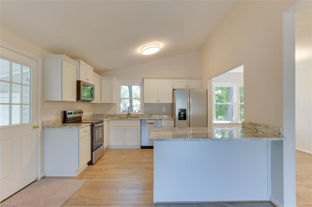 1014 E Russell Court Newport News VA 23605