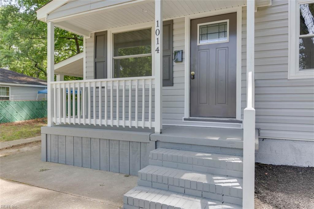 1014 E Russell Court Newport News VA 23605