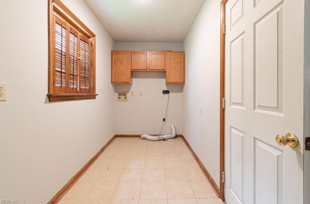 482 Wyn Drive Newport News VA 23608