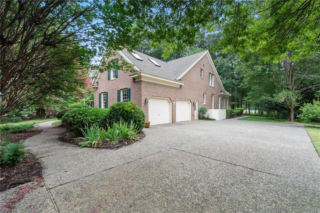 2052 Hornes Lake Road Williamsburg VA 23188
