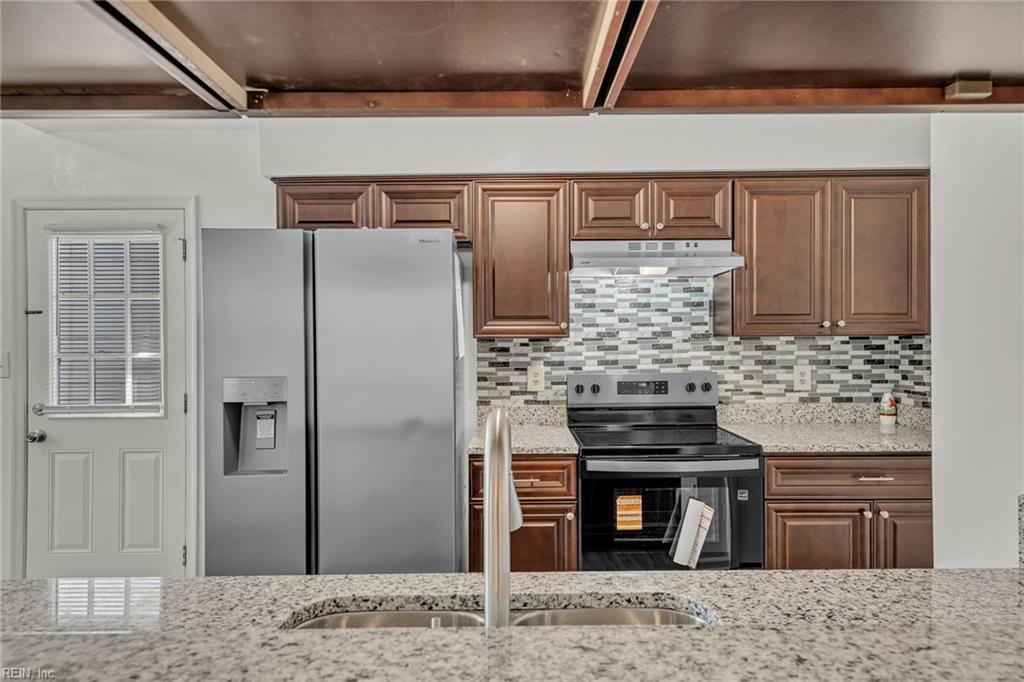 370 Pear Ridge Circle Newport News VA 23602