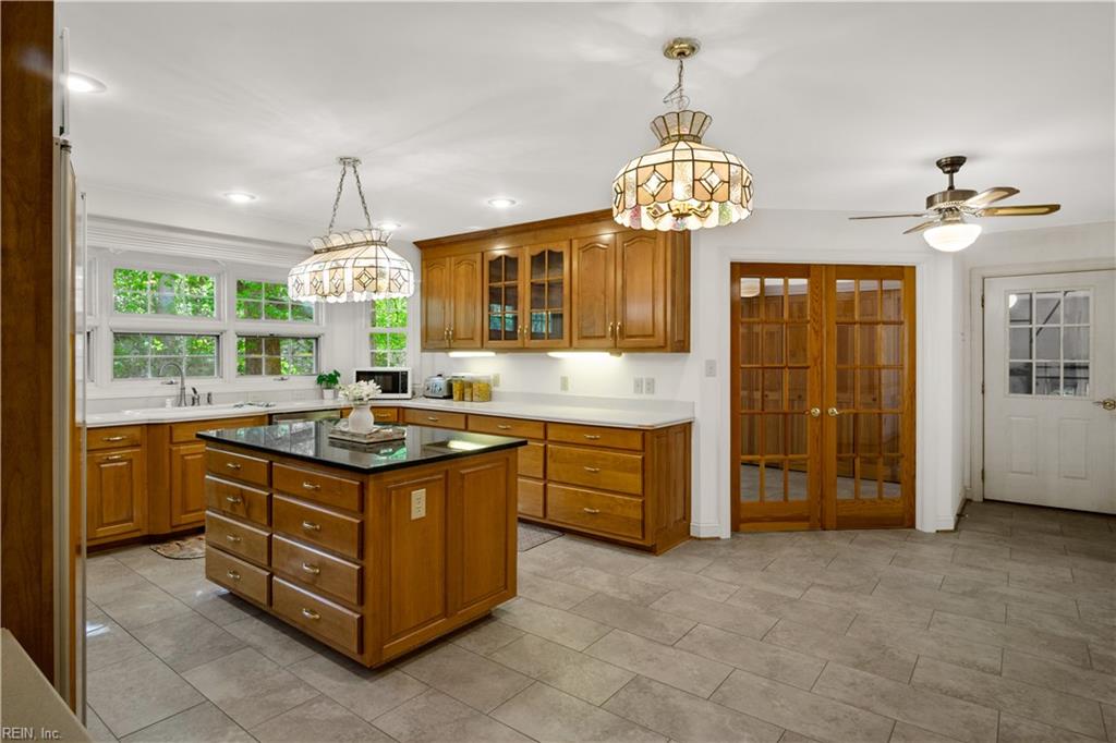 222 Sherwood Forest Williamsburg VA 23188