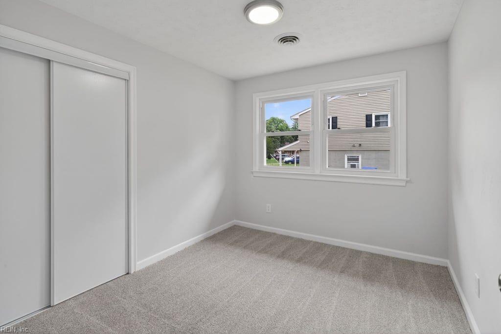 35 Green Court Newport News VA 23601