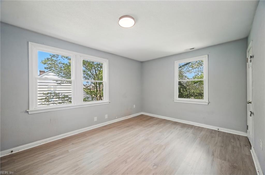819 19th Place Newport News VA 23607