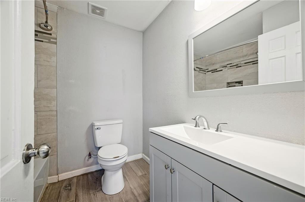 819 19th Place Newport News VA 23607