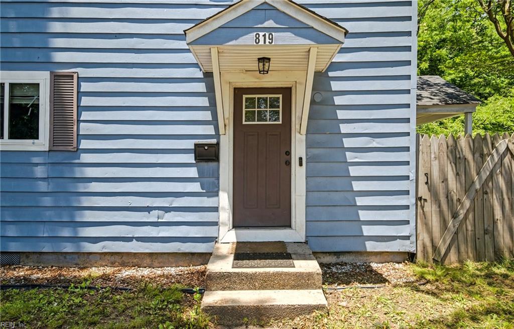 819 19th Place Newport News VA 23607