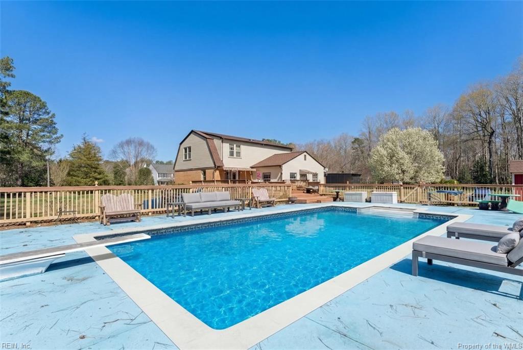 103 Tanbark Lane Williamsburg VA 23188