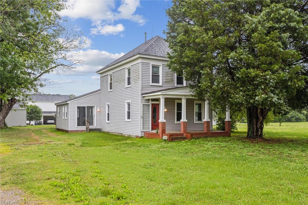 1307 Yorktown Road Yorktown VA 23693