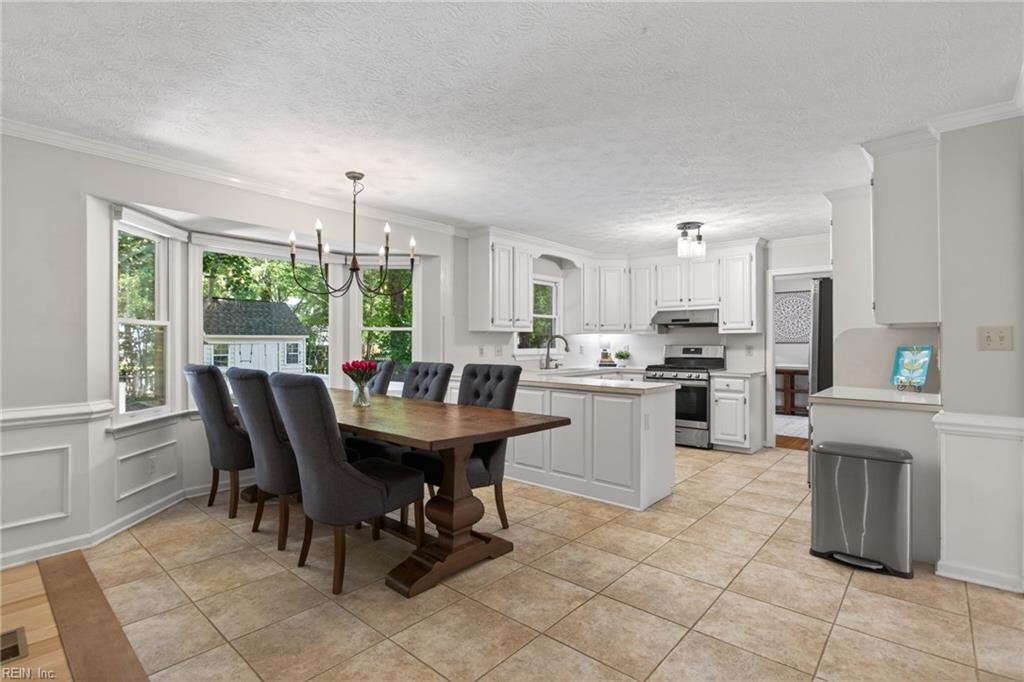 311 Willards Way Yorktown VA 23693
