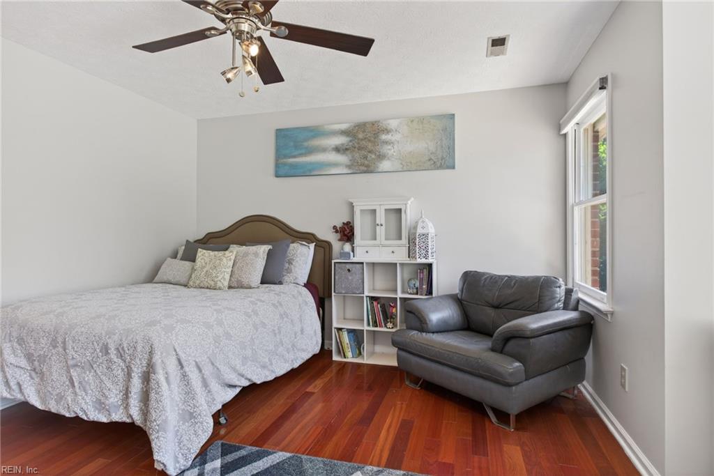 311 Willards Way Yorktown VA 23693