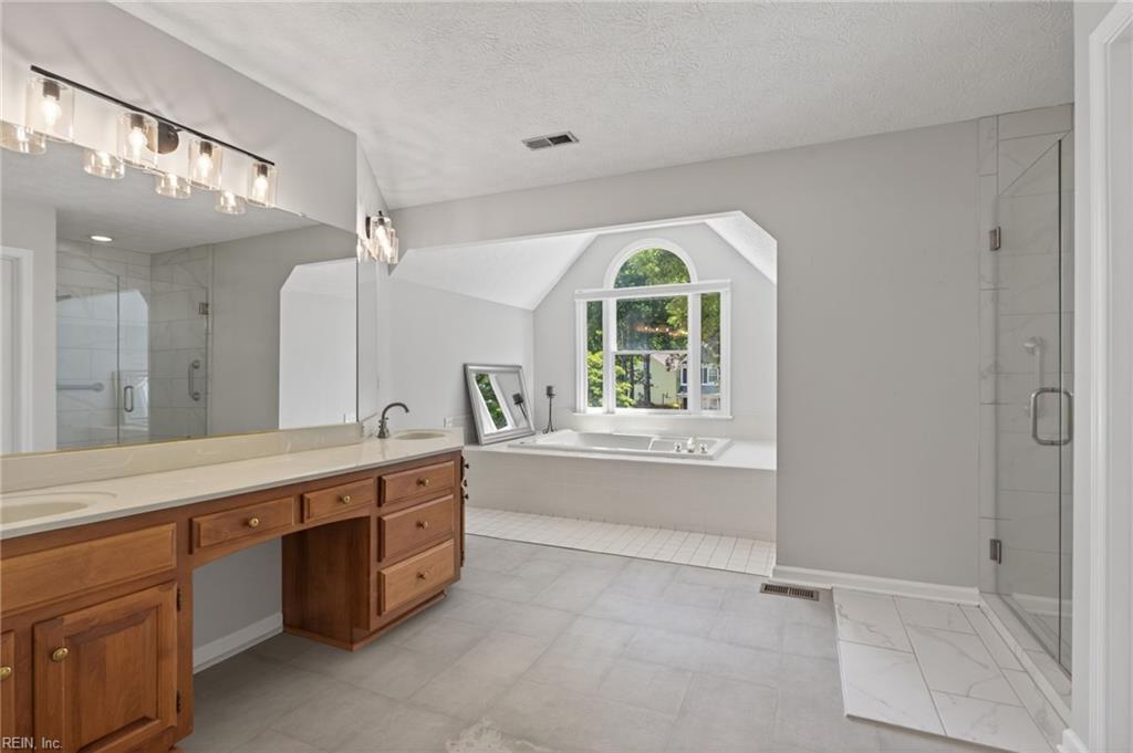 311 Willards Way Yorktown VA 23693