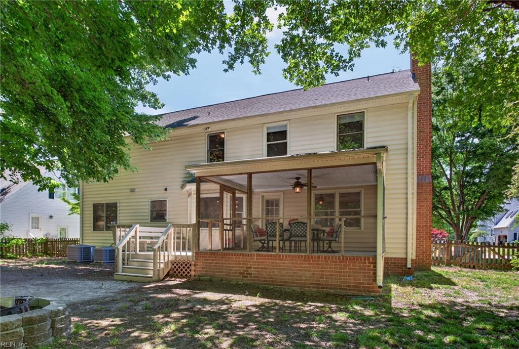 311 Willards Way Yorktown VA 23693