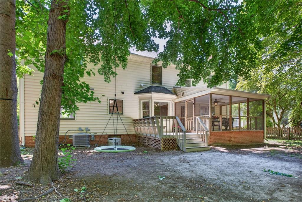 311 Willards Way Yorktown VA 23693