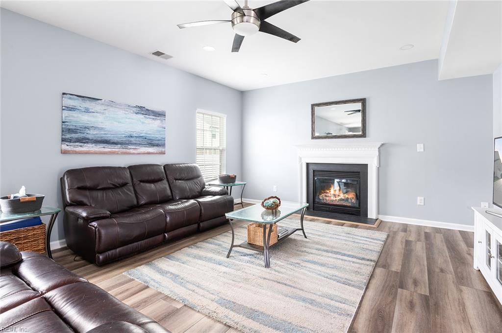 652 Sea Turtle Way Newport News VA 23601