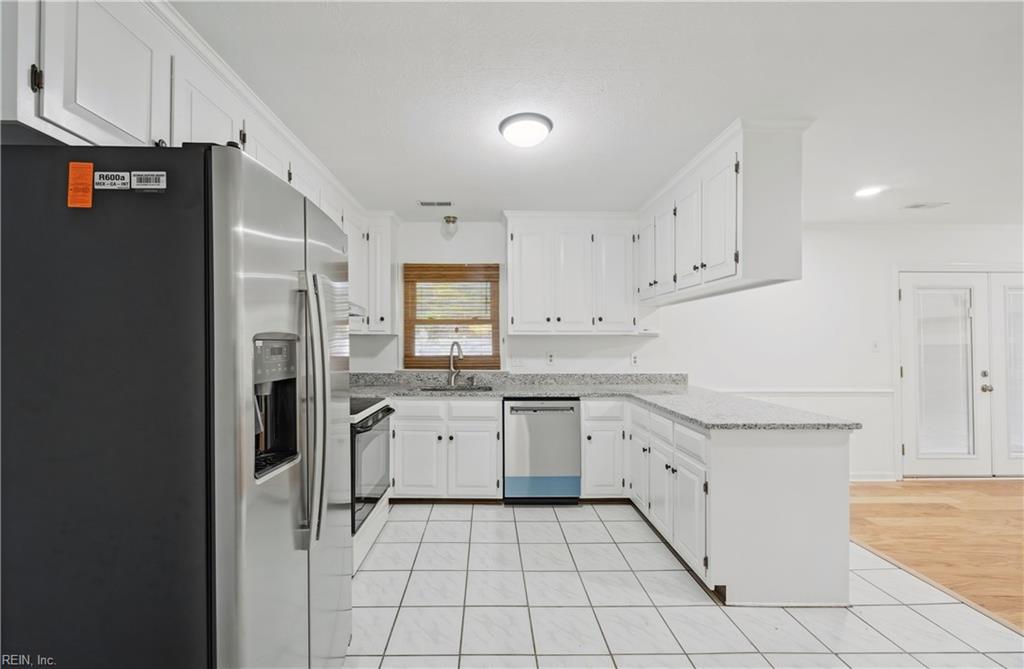 3 Lost Cove Newport News VA 23606