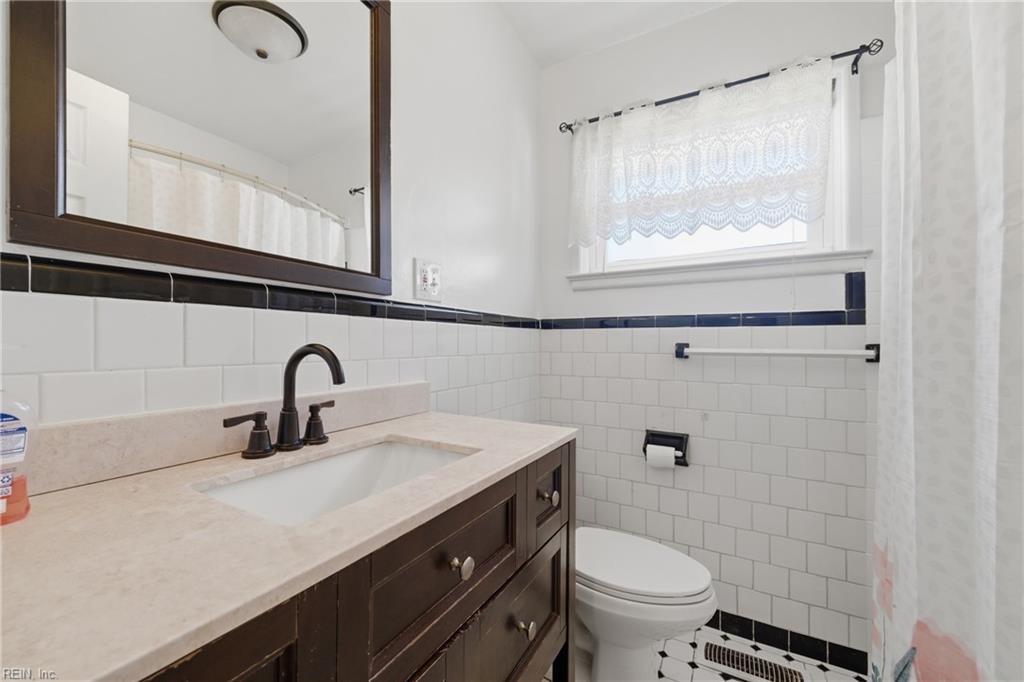 26 Prince William Road Newport News VA 23608
