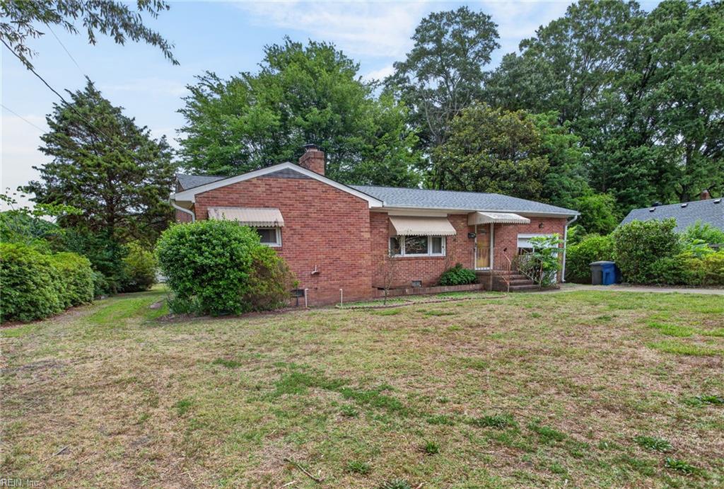 701 Forrest Drive Newport News VA 23601