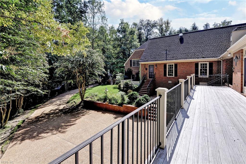 7 Bayberry Lane Williamsburg VA 23185