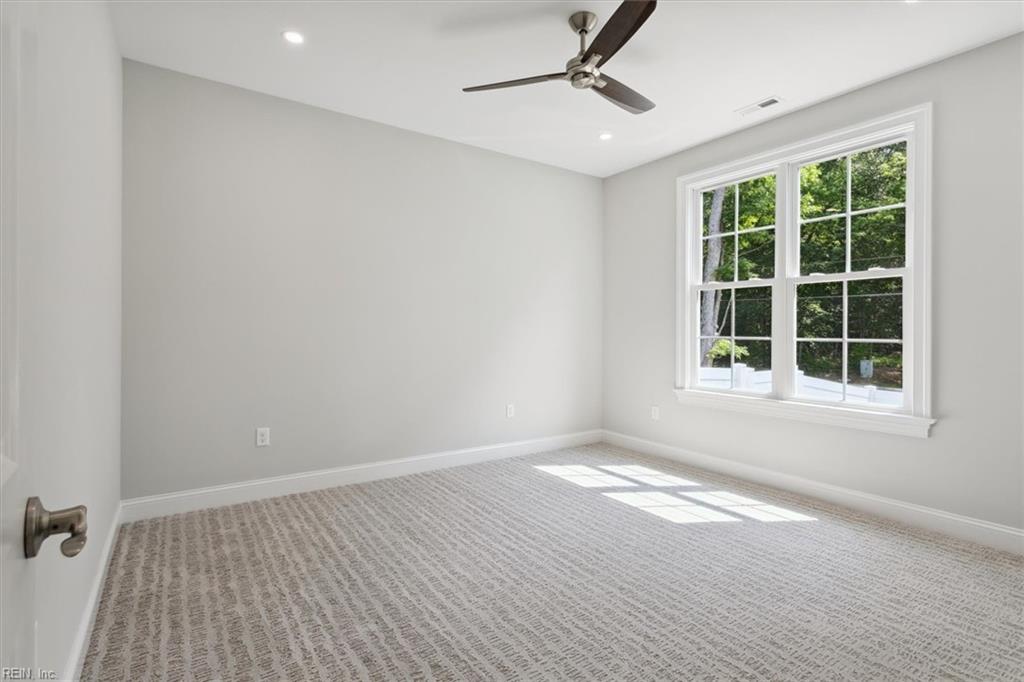 405 Octavia Drive Yorktown VA 23693