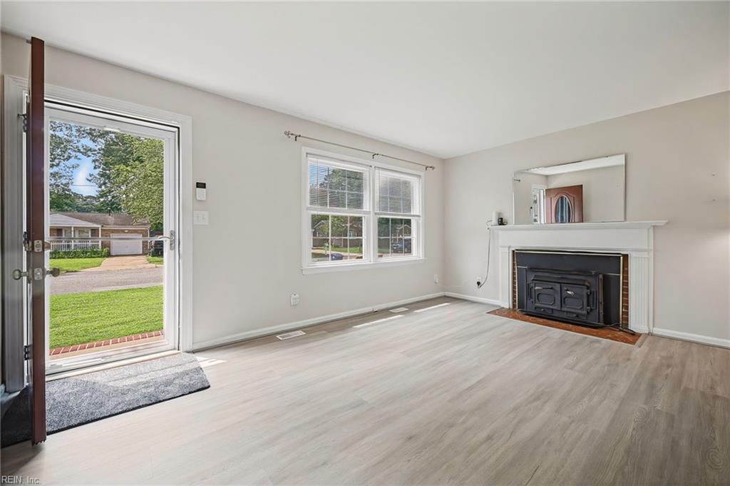106 Opal Drive Newport News VA 23602