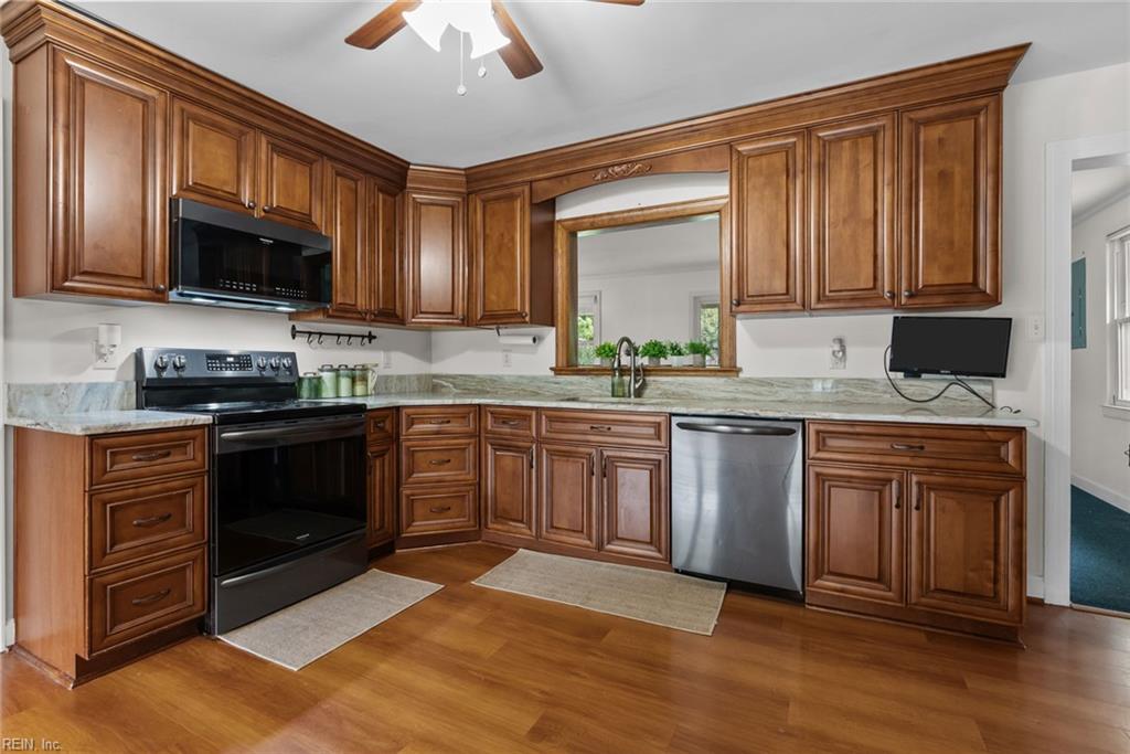 109 Rich Road Yorktown VA 23693