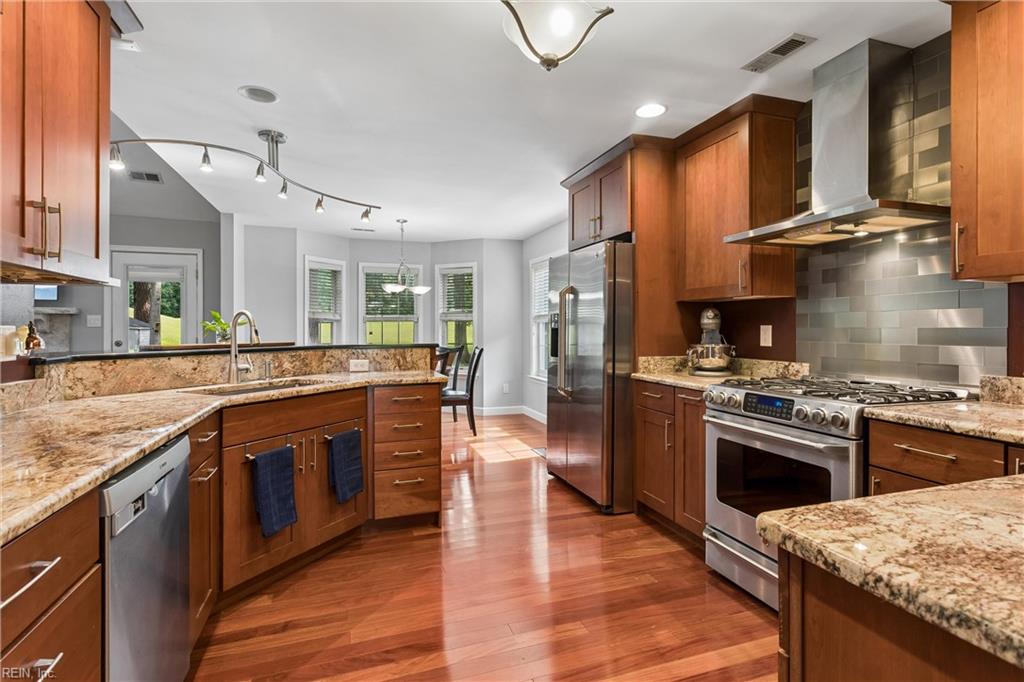 119 E Wedgwood Drive Yorktown VA 23693