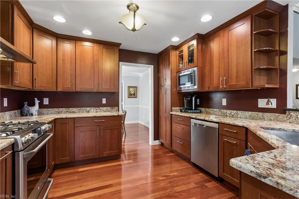 119 E Wedgwood Drive Yorktown VA 23693
