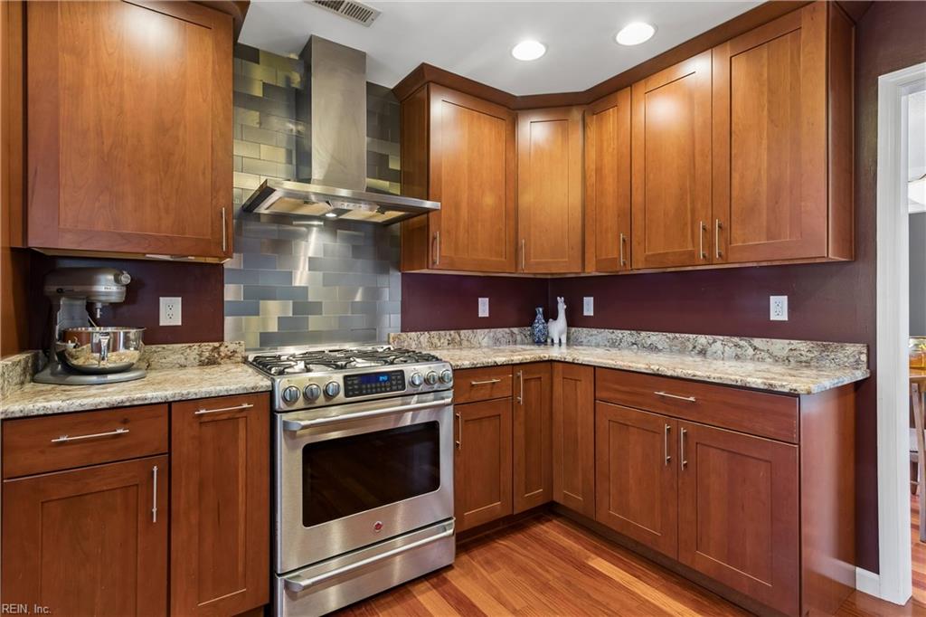 119 E Wedgwood Drive Yorktown VA 23693