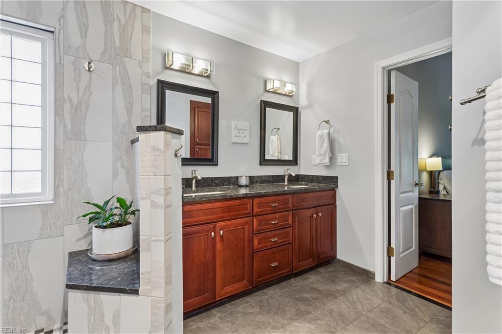 119 E Wedgwood Drive Yorktown VA 23693