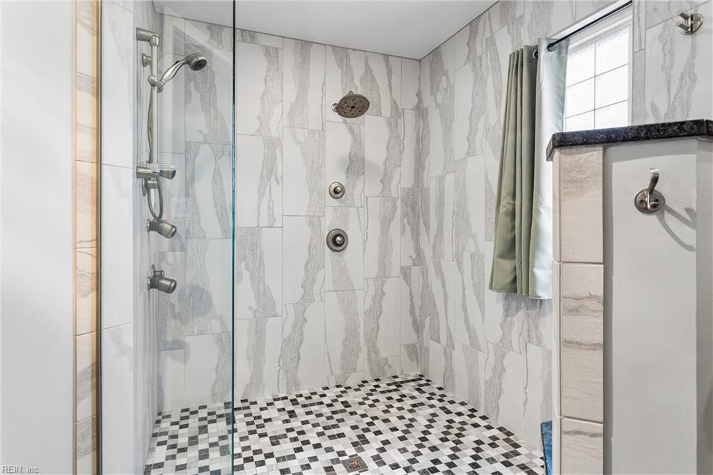 119 E Wedgwood Drive Yorktown VA 23693