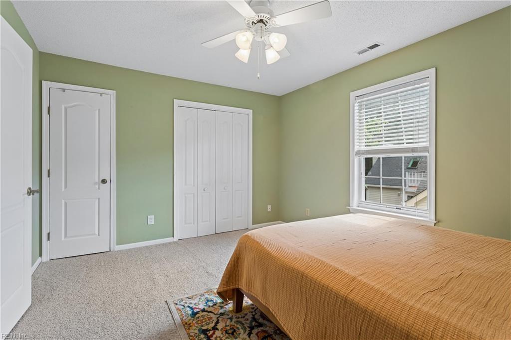 119 E Wedgwood Drive Yorktown VA 23693
