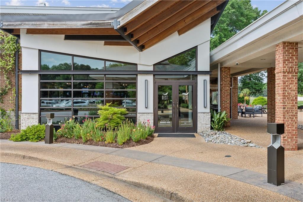 119 E Wedgwood Drive Yorktown VA 23693