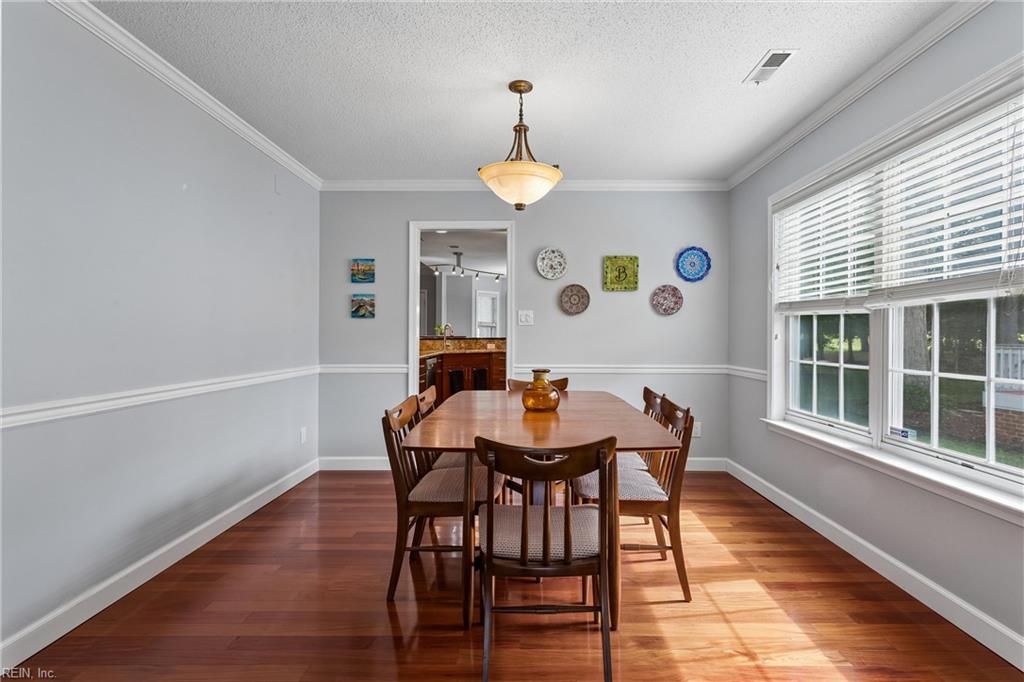 119 E Wedgwood Drive Yorktown VA 23693