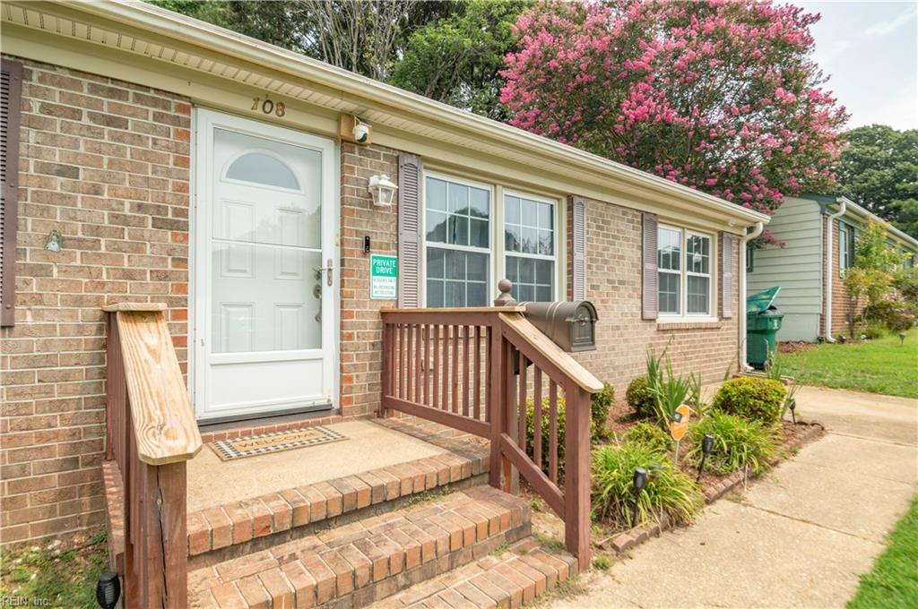 108 Sylvia Lane Newport News VA 23602