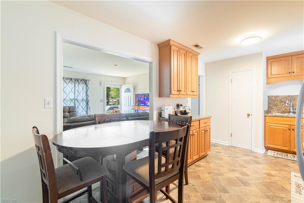 108 Sylvia Lane Newport News VA 23602