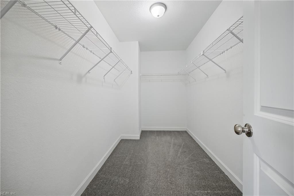 6109 Roanoke Avenue Newport News VA 23605