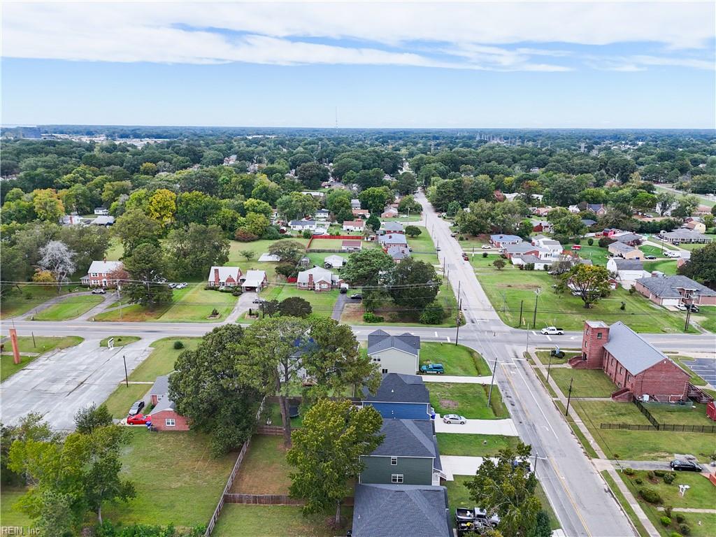 6109 Roanoke Avenue Newport News VA 23605