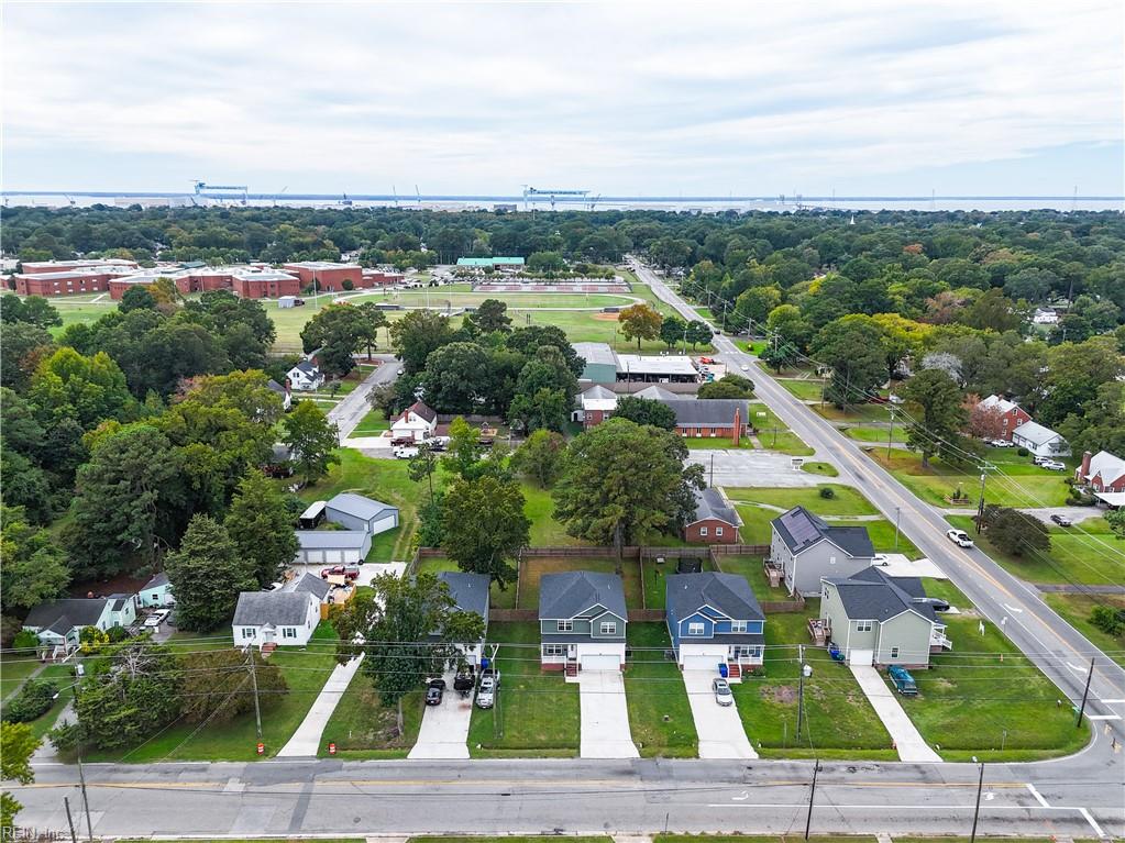6109 Roanoke Avenue Newport News VA 23605